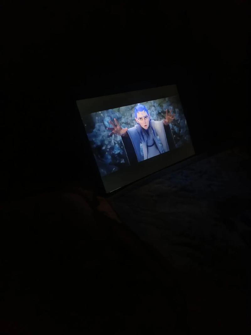 恋夜影院的相关介绍