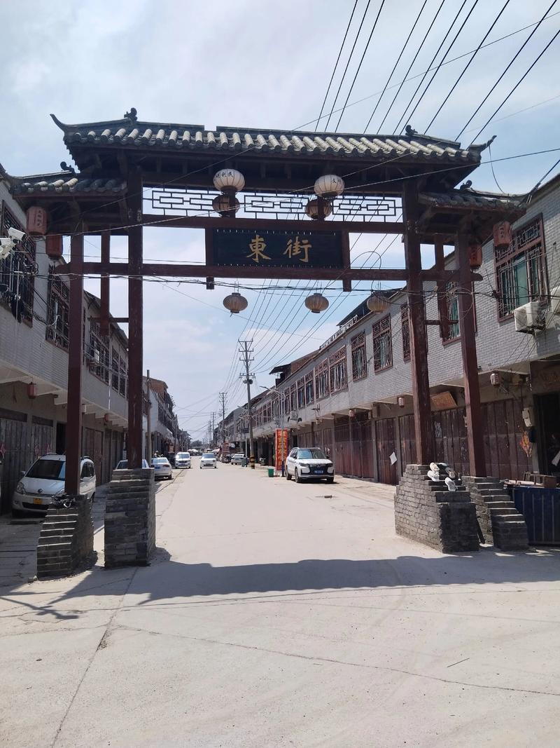 亚洲在线男人天堂的相关介绍