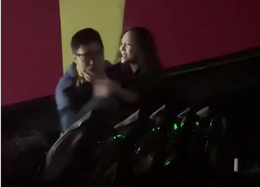 久久色婷婷av的相关介绍