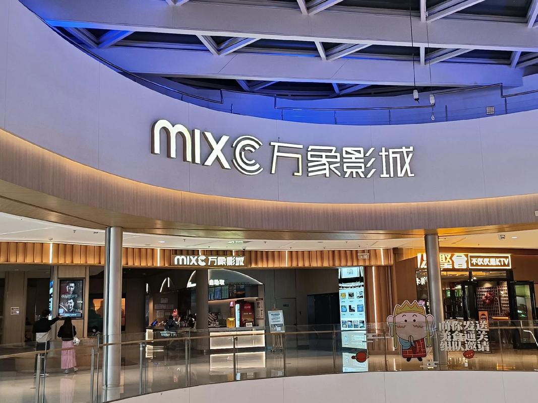 av日韩美女久久久久久久久久久的相关介绍
