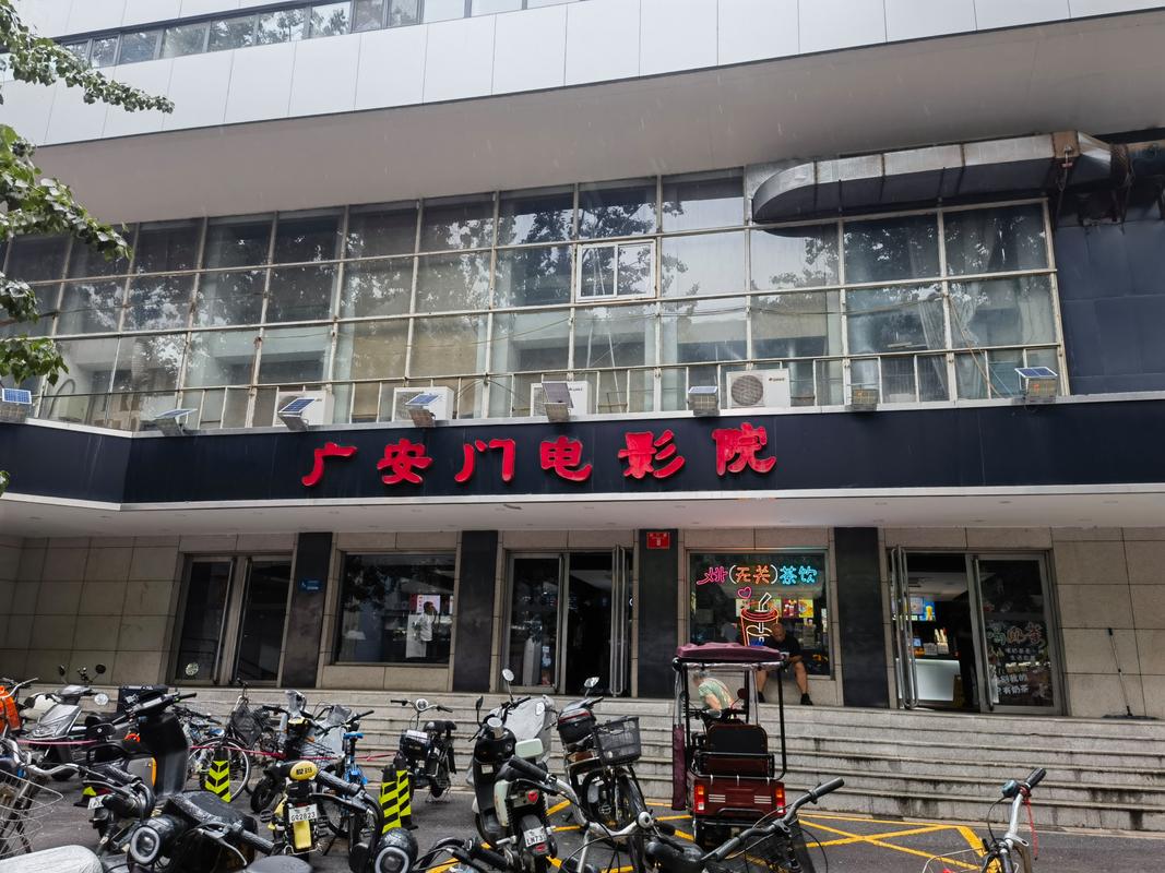 性少妇av毛片的相关介绍