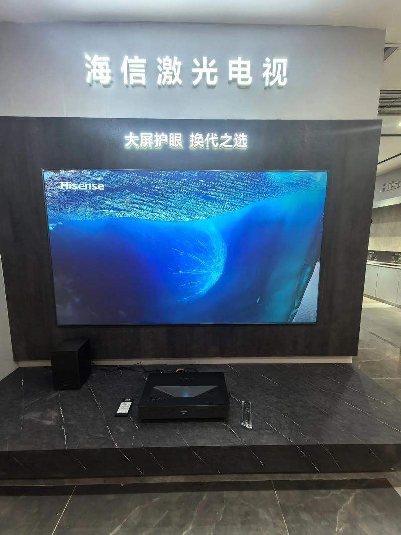 f8电影院的相关介绍