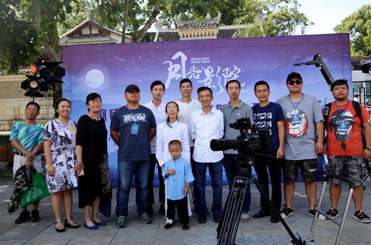 久久久成人激情的相关介绍