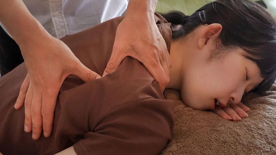 给美女操出白浆在线观看的相关介绍