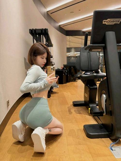 久久人妻啪啪的相关介绍
