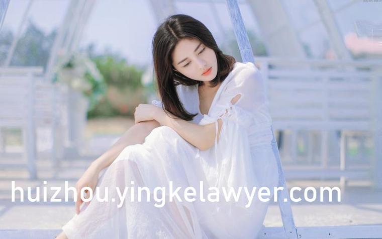 一边亲一边摸下面一边摸奶一边桶的相关介绍