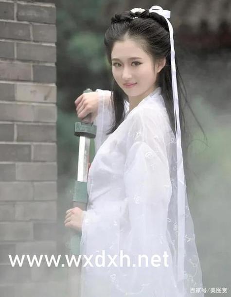 人妻少妇三级av黄的相关介绍