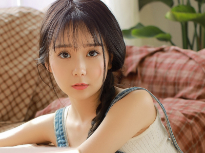 性感美女操比流白浆视频的相关介绍