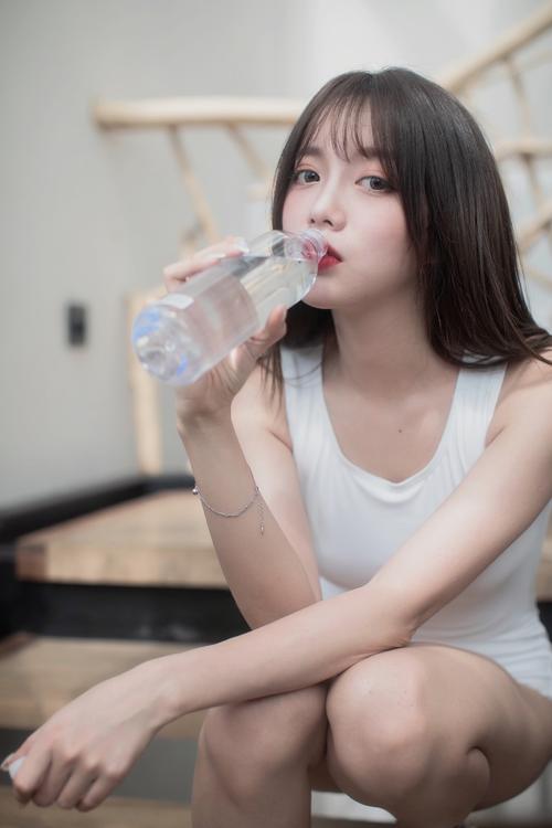 人妻啪啪免费的相关介绍