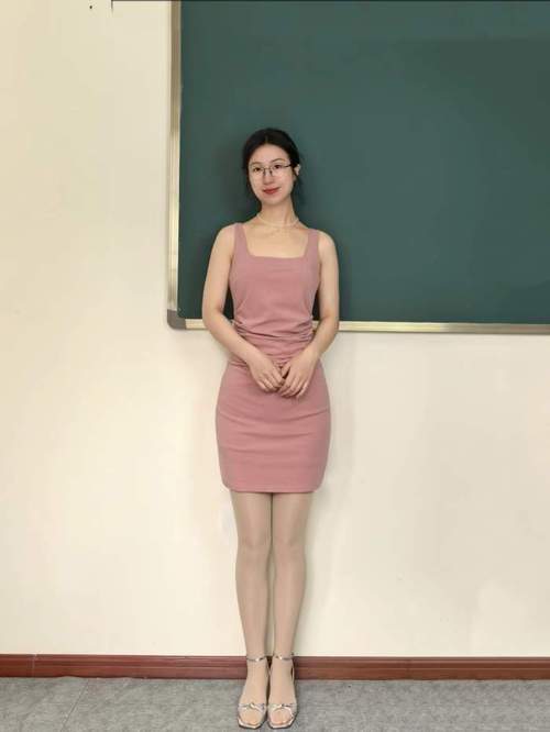 丰满熟妇毛片的相关介绍