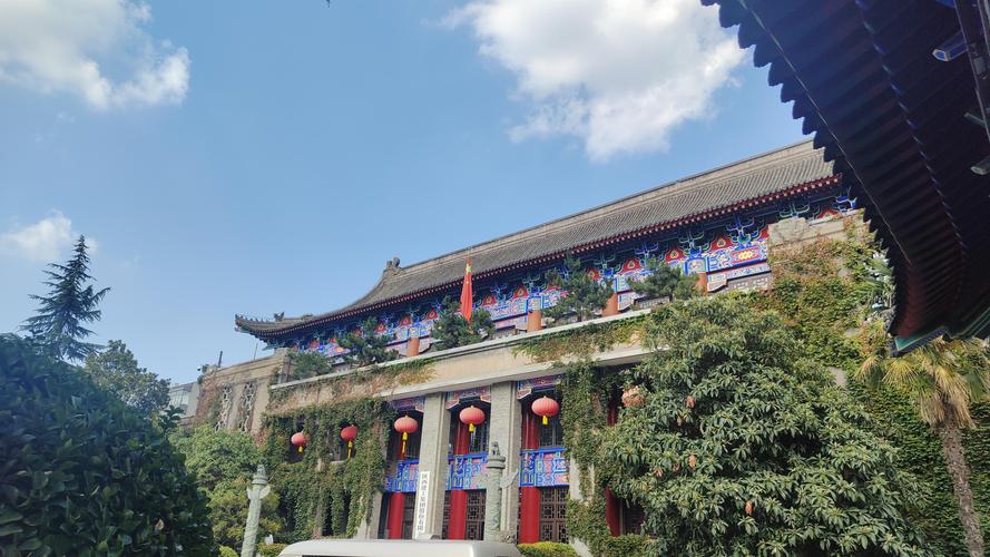 都市久久精品激情亚洲的相关介绍