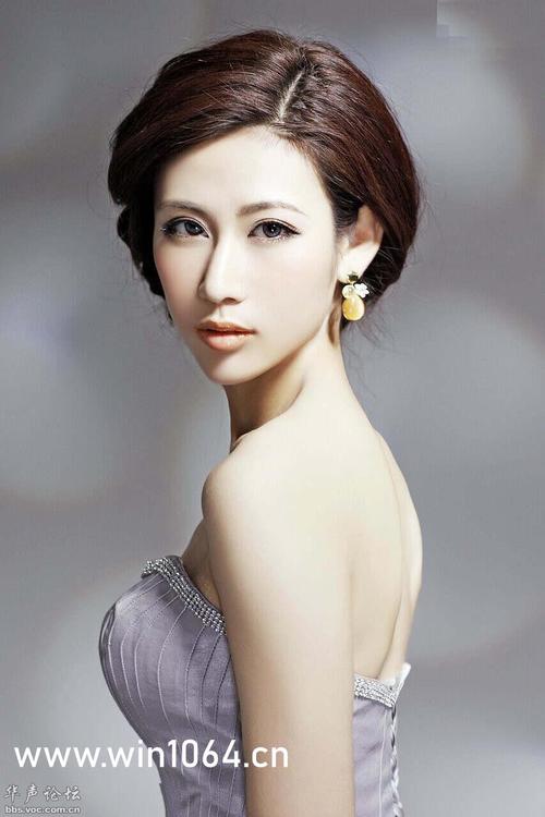 和美女同桌操的相关介绍