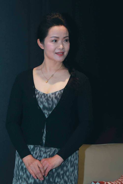 国产成人久久精品激情的相关介绍